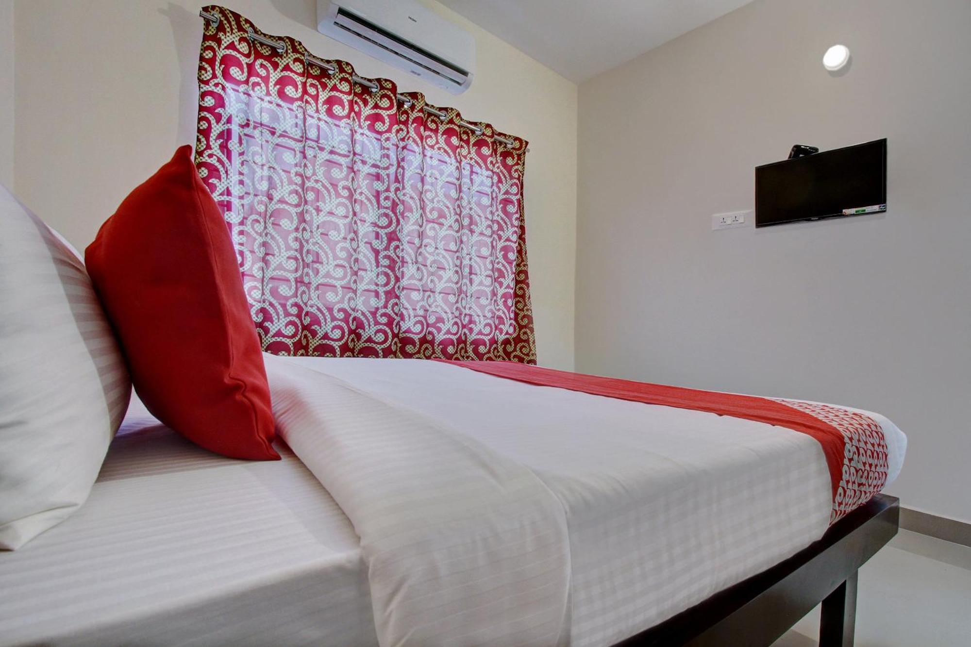 Hotel O Century Park Kāsaragod 외부 사진