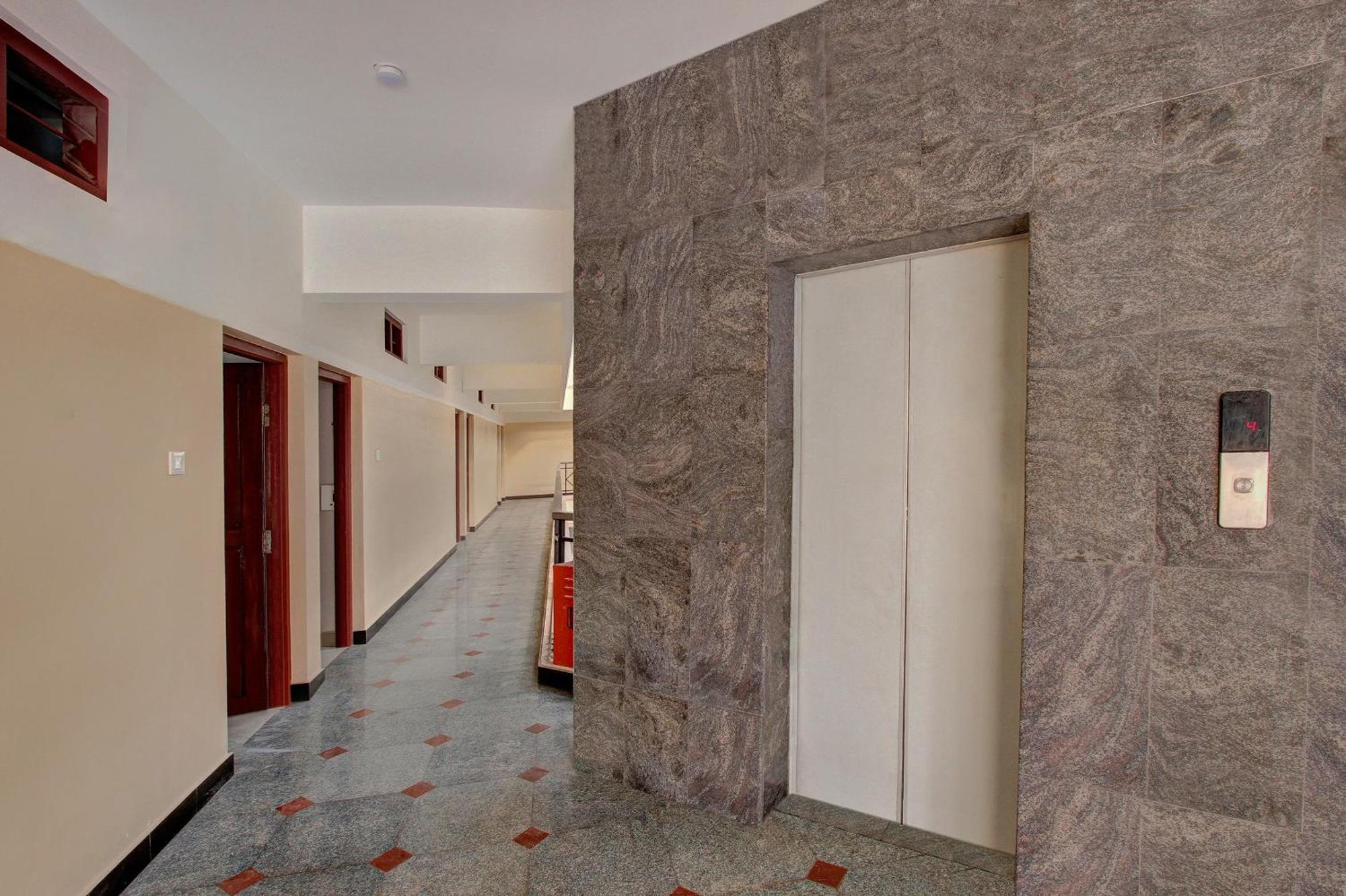 Hotel O Century Park Kāsaragod 외부 사진